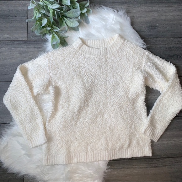 Lou & Grey Sweaters - Lou & Grey Ivory Popcorn Chunky Knit Sweater